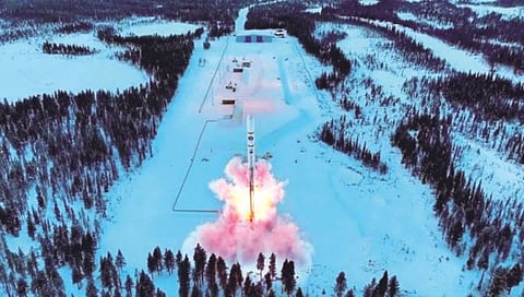 Sweden’s research rocket : स्वीडनचे संशोधन रॉकेट कोसळले नॉर्वेच्या हद्दीत
