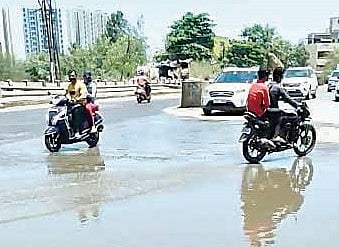 मैलापाणी थेट मुठा कालव्यात; नांदेड फाटा भागात दुर्गंधी