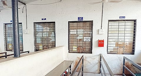 औंध रुग्णालयात दिव्यांगांसाठी स्वतंत्र खिडकी नावापुरती