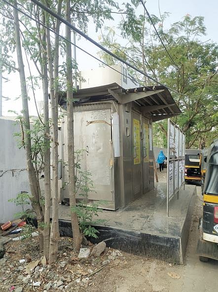 पुणे : ई- टॉयलेट्सचा बट्ट्याबोळ ; देखभाल दुरुस्तीअभावी तीन वर्षांपासून बंद