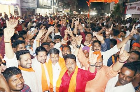 नगरमध्ये हनुमान जयंतीनिमित्त शोभायात्रा उत्साहात