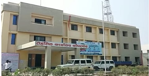 शासकीय योजनेचा लाभार्थ्यांना लाभ मिळावा, आ. आशुतोष काळे; तहसील कार्यालयात लाभार्थ्यांना दाखल्यांचे वाटप