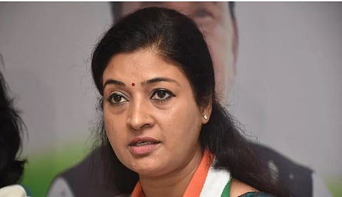 शरद पवारांसंदर्भातील विधान काँग्रेसचे नाही तर आपले वैयक्तिक : अलका लांबा यांच्याकडून सारवासारव