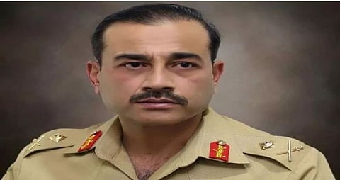 कंगाल पाकिस्तानने मदतीसाठी पसरले ‘ड्रॅगन’समोर हात! लष्कर प्रमुख चार दिवसांच्या चीन दौर्यावर