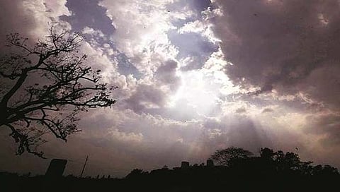 पावसाने ओढ दिल्याने राज्य सरकारवर चिंतेचे ढग