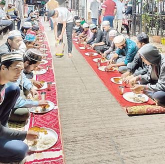 पुण्याबाहेरील बांधवांसाठी सहेरीची व्यवस्था