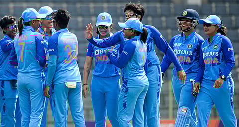 BCCI Annual Contract : महिला क्रिकेट संघाला बोर्डाची भेट, खेळाडूंसाठी नवीन करारारची यादी जाहीर