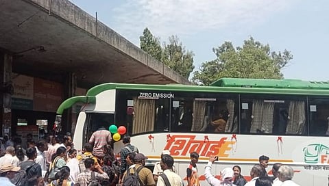 छत्रपती संभाजीनगर- पुणे शिवाई ई-बसला सुरूवात