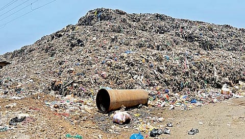 कोल्हापुरातील प्रश्न भीषण; प्रकल्प ठप्प, कचर्याचे डोंगर
