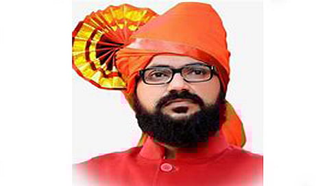 शिवसेना ठाकरे गटाचे अद्वय हिरे अडचणीत, आज मालेगाव कोर्टात केलं हजर