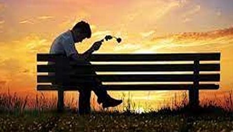 व्हिडीओ कॉल करायचा अन् विवाहितेला म्हणायचा लग्न कर