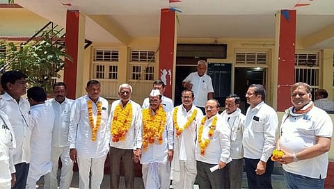 वाशिम बाजार समितीच्या सभापतीपदी दामूअण्णा गोटे, उपसभापतीपदी गोवर्धन चव्हाण बिनविरोध