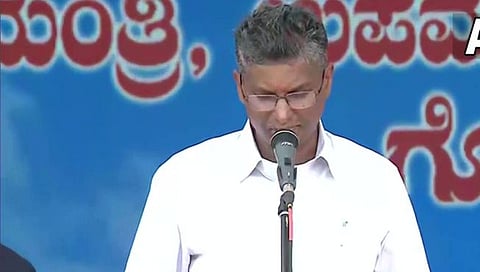 Karnataka Government Formation | सिद्धरामय्यांच्या मंत्रिमंडळात बेळगाव जिल्ह्याला स्थान, सतीश जारकीहोळी यांनी घेतली मंत्रिपदाची शपथ