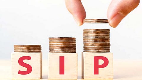 SIP : ‘एसआयपी’चा हप्ता चुकवू नका!