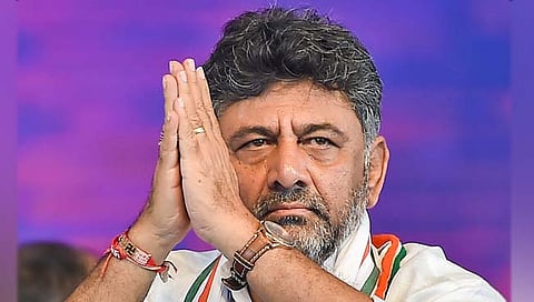 DK Shivakumar : डीके शिवकुमार नाराज? अचानक दिल्लीला जाणे टाळले, म्हणाले…