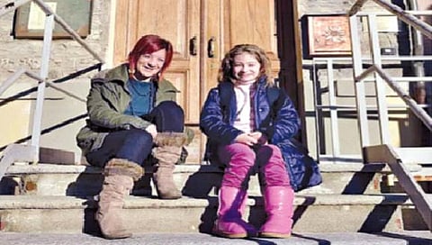 School : जगातील सर्वात छोटी शाळा