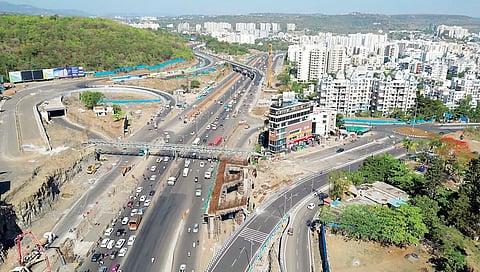 पुणे : चांदणी चौकाच्या विस्तारीकरणाचे उद्घाटन जुलैमध्ये; केंद्रीय मंत्री नितीन गडकरींकडून आढावा