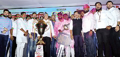 ’मुख्यमंत्री केसरी’च्या शर्यतीत गायकवाड यांचा बैलगाडा प्रथम