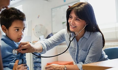 राज्यातील दोन कोटी बालकांची तपासणी