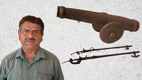हैदराबाद येथील निजामाकडील तोफ, दुर्मीळ कुऱ्हाडी बंदूक. (छाया : हेमंत घोरपडे)