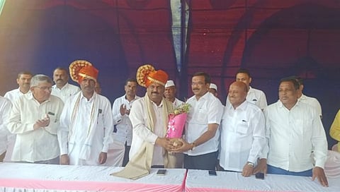 Nashik : कळवण बाजार समिती सभापतीपदी पवार तर उपसभापतीपदी गायकवाड