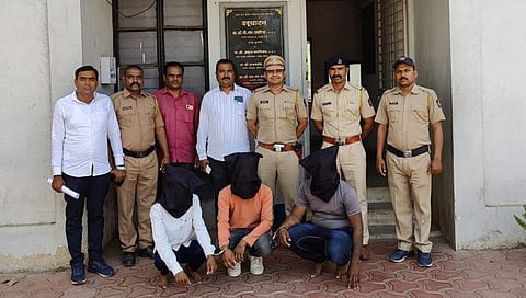 नाशिक : नातूच झाला आजीचा वैरी, दोन मित्रांच्या सहाय्याने केली लूट