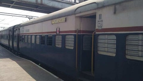 भुसावळ-पुणे हुतात्मा एक्स्प्रेस महिनाभर रद्द, प्रवाशांची होणार गैरसोय