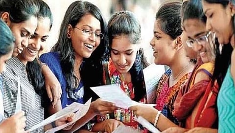 हिंगोली : जिल्हयात बारावीचा निकाल ८७ टक्के; यंदाही मुलींनीच मारली बाजी