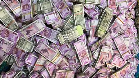 सरकारी कार्यालयाच्या तळघरात सापडलं ‘घबाड’, तब्बल दोन कोटींहून अधिक निनावी रोकड, १ किलो सोने जप्त; जयपूरमध्ये खळबळ