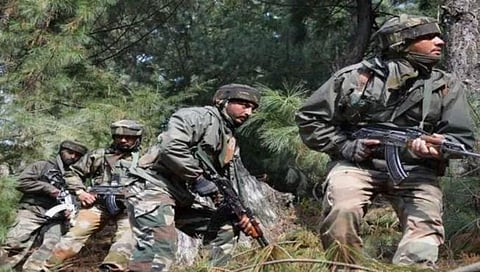 Encounter in Baramulla: जम्मू-काश्मीरमधील बारामुल्ला जिल्ह्यात पुन्हा चकमक, दोन दहशतवाद्यांचा खात्मा