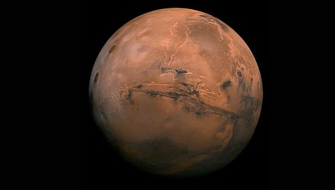 Aliens Signals : मंगळावरून पृथ्वीवर आलेल्या एलियन्सच्या सिग्नलबाबत शास्त्रज्ञांचा खुलासा; म्हणाले, ‘तो एन्कोडेड संदेश हा…’