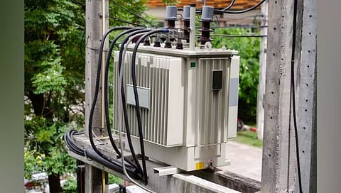 सांगली : महावितरणची परवानगी न घेता ट्रान्सफॉर्मरची उभारणी: ठेकेदारावर गुन्हा दाखल