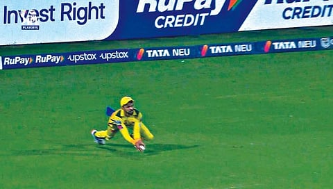 Ruturaj Gaikwad : ऋतुराजने टिपला झेल, गुजरात संघ झाला फेल