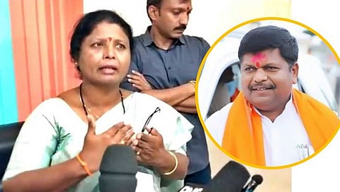 महाप्रबोधन सभेपूर्वी बीडमध्ये शिवसेनेत राडा; सुषमा अंधारेंना मारहाण केल्याचा जिल्हाप्रमुखांचा दावा