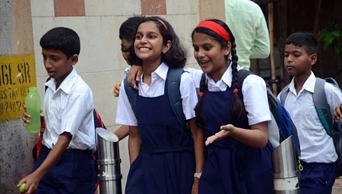 चौथीपर्यंतच्या सर्व शाळा सकाळी नऊनंतर उघडणार; येत्या शैक्षणिक वर्षापासून अंमलबजावणी