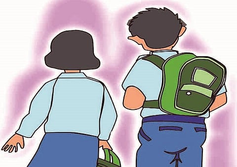 राज्यातील शाळांपुढे नवा पेच ! स्काऊट-गाईड गणवेश आणायचा कुठून?