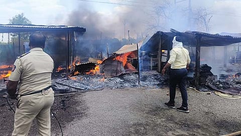 अमरावती: पेठ रघुनाथपूर येथे आगीत ढाबा जळून खाक