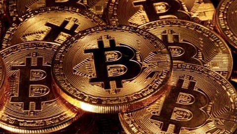 Crypto Market News | बिटकॉइनला तगडा झटका, Binance च्या अॅक्शननंतर क्रिप्टोकरन्सी घसरली, जाणून घ्या कारण