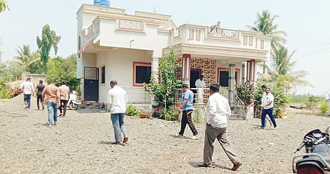 नानगाव : सेफ्टी दरवाजामुळे फसला चोरीचा प्रयत्न