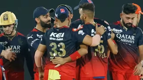 RCB vs GT : आरसीबीसाठी खलनायक ठरणार पाऊस?