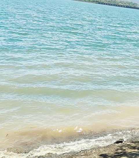 सुरक्षाव्यवस्थेची ऐशीतैशी ! खडकवासला धरण चौपाटीवर मृत्यूच्या दुर्घटना रोखण्यासाठी जलसंपदा विभाग गंभीर नाही