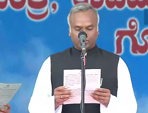 Priyank Kharge : काँग्रेस अध्यक्ष मल्लिकार्जून खर्गे यांचे पुत्र प्रियांक खर्गे यांना मंत्रिपद