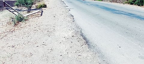 सोपानदेव पालखी मार्गावरील कामे पूर्ण करा ; वारकर्यांची मागणी