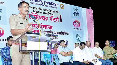 सोमेश्वरनगर : पोलिस खात्यात मिळालेल्या संधीचे सोने करा