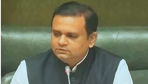 आधी निर्णय पक्षाचा, त्यानंतर अपात्रतेचा; विधानसभा अध्यक्ष नार्वेकर