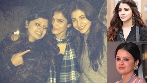 अनुष्का शर्मा आणि साक्षी धोनी निघाल्या बालपणीच्या मैत्रिणी; पहा फोटो | Anushka Sharma And Sakshi Dhoni Childhood Friend