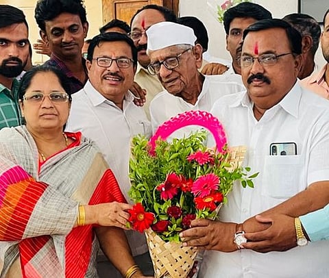 तासगाव कृषी उत्पन्न बाजार समिती सभापतीपदी युवराज पाटील