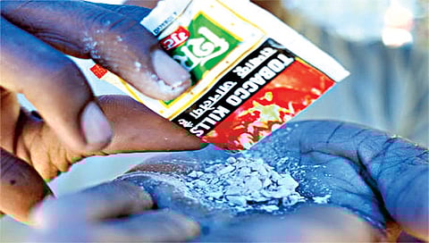 Abolition of Gutkha : ग्रामीण भागात कडक बंदी, शहरात मात्र खुली विक्री