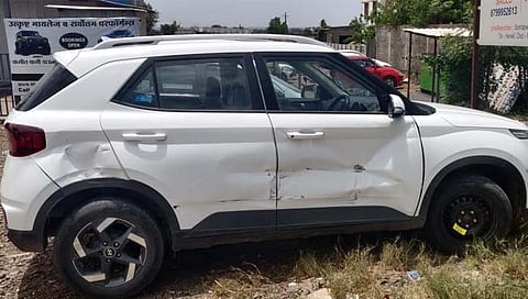 पुणे-सोलापूर महामार्गावर घनश्याम दराडे यांच्या वाहनाला अपघात