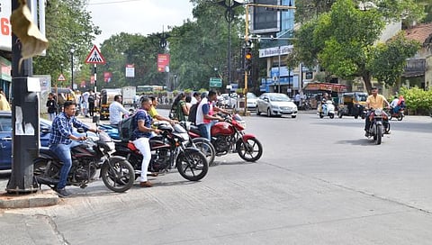 Nashik : ई-चलनाचा मुहूर्त हुकला, सिग्नलवरील सीसीटीव्हीबाबत संभ्रम कायम